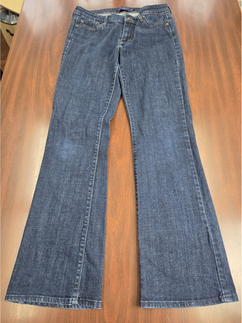 Levis Size 8/29 Dark Blue Slight Curve Classic Boot Cut Jeans 2000s Nostalgia